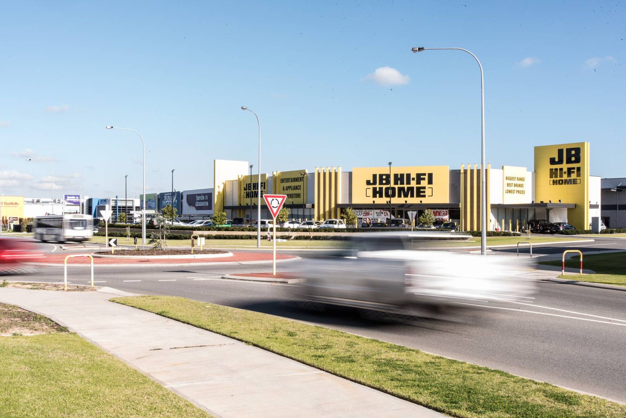 Vend Property Large Format Retail For Sale, For Lease & Commercial Property Management in Perth